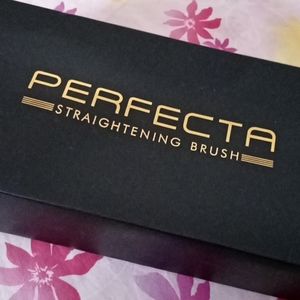 Perfecta Straightening brush